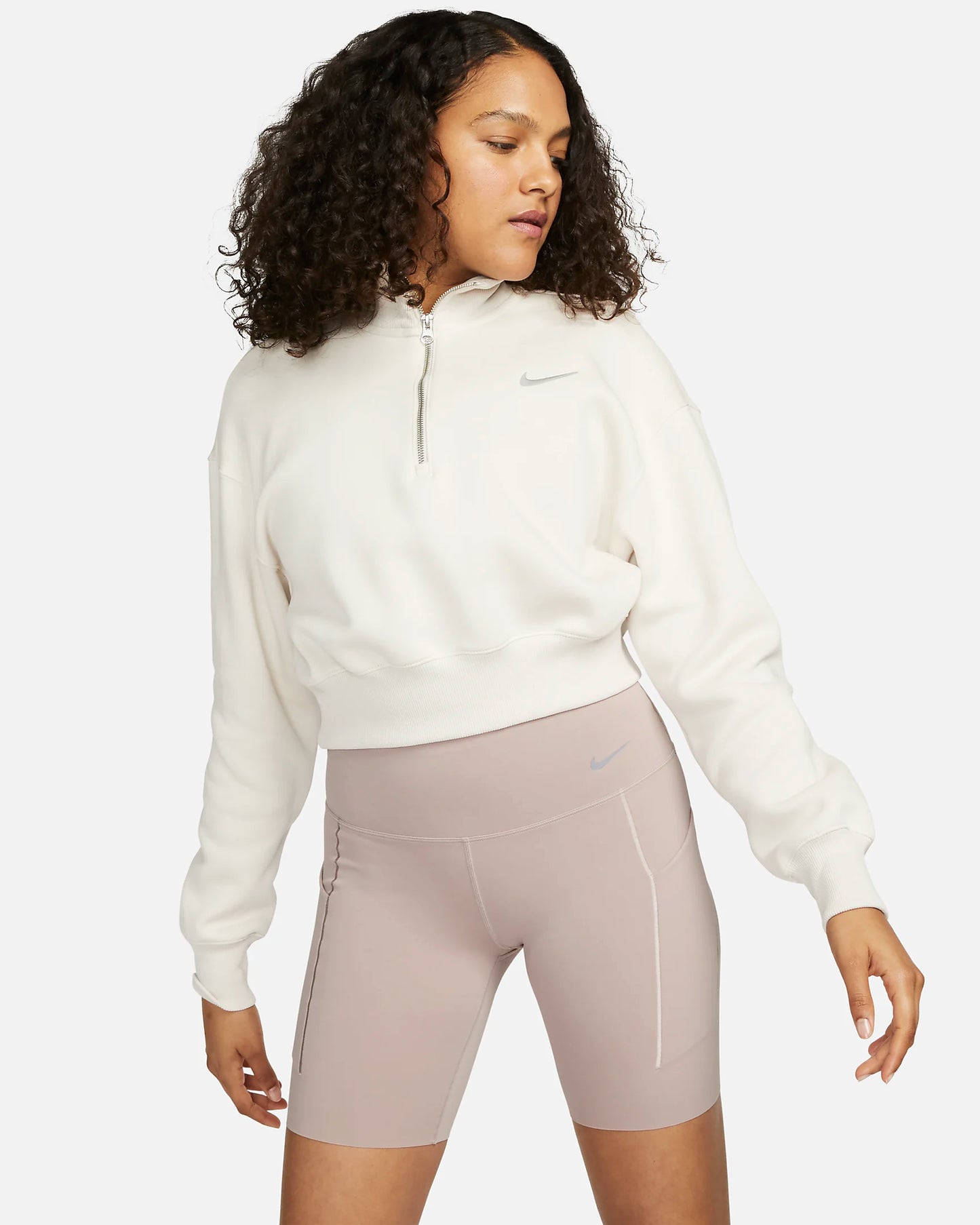 Nike Universa