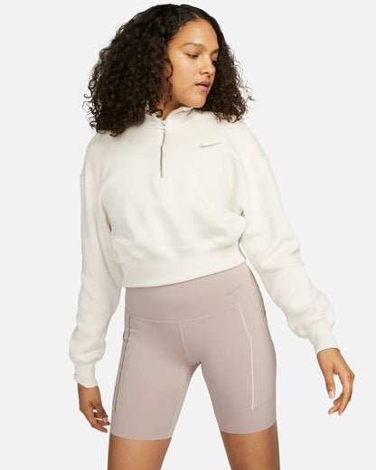 Nike Universa